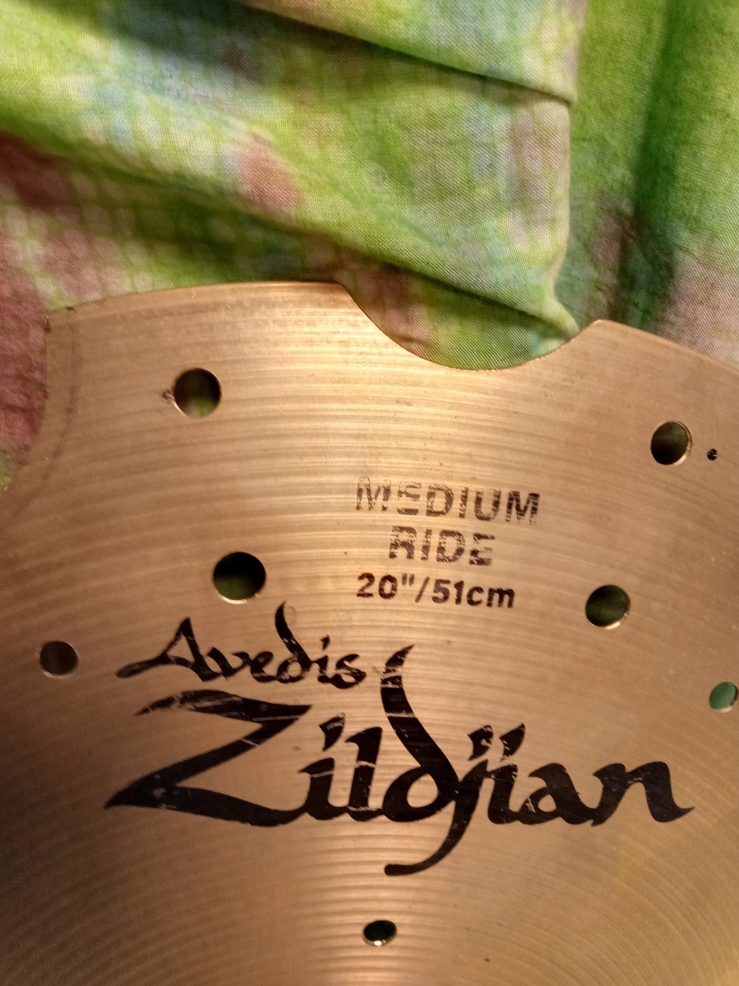 Repaired Avedis Zildjian 20" med Ride Cymbal